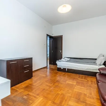 Sofique 3br Appartement Sofia